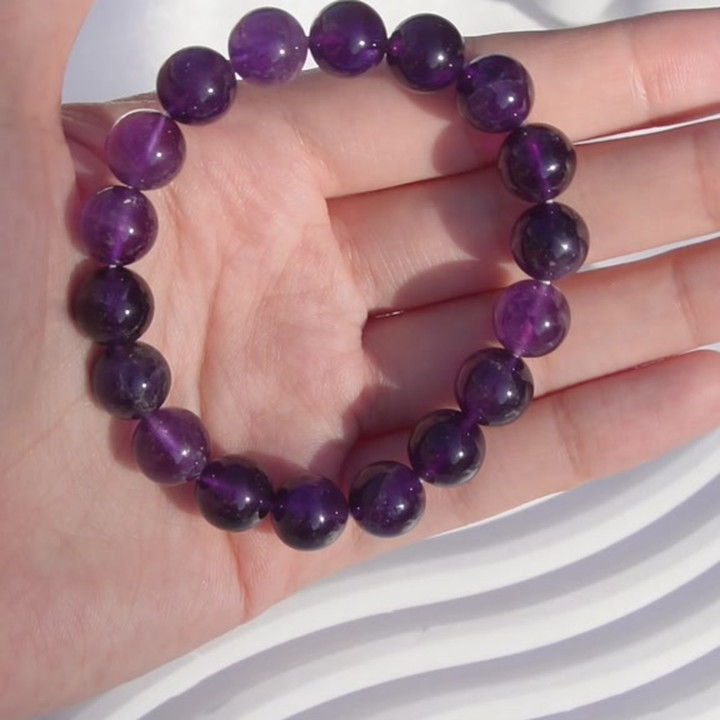 Amethyst Stone: Friendship and Harmony From Cherie Lucky