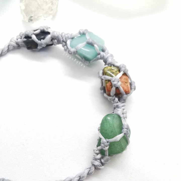 Bracelet de réussite financière | Tresses infusées de cristaux