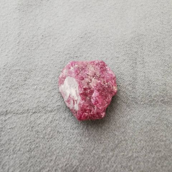Radiant Natural Ruby: Glows Under UV Light