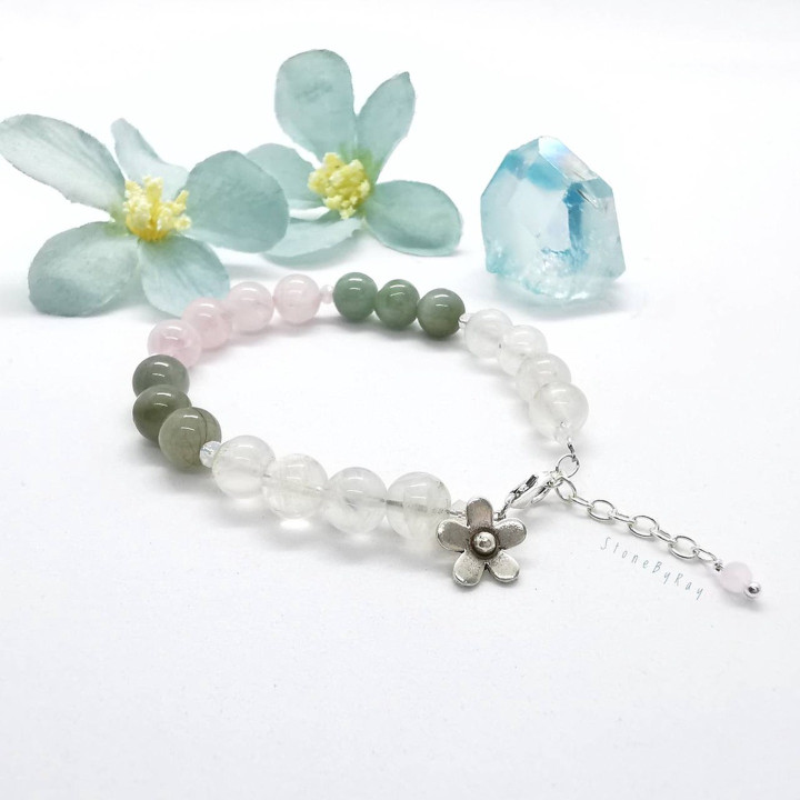Bracelet bohème en jade avec quartz rose et pierre de lune