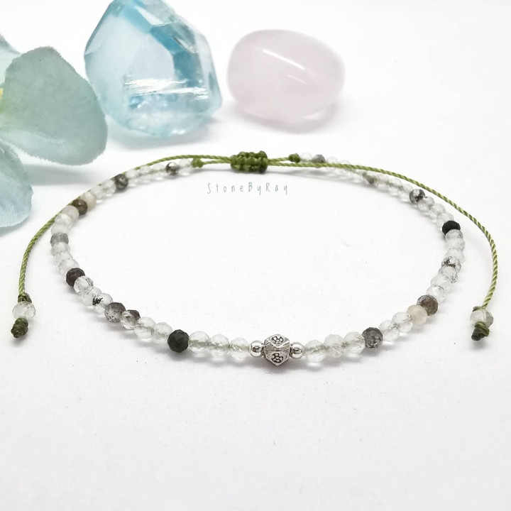 Pulsera de cuarzo y turmalina negra: protección y equilibrio energético.
