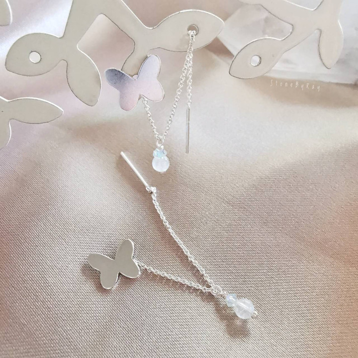 Rainbow Moonstone Silver Earrings - Elegant and Unique Jewelry