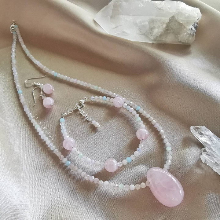 Rose Quartz and Beryl Jewelry Set | Natural Stone Elegance