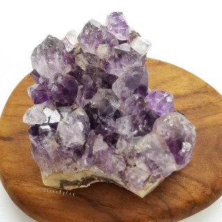 Amethyst Crystal: Natural Healing and Meditation Stone