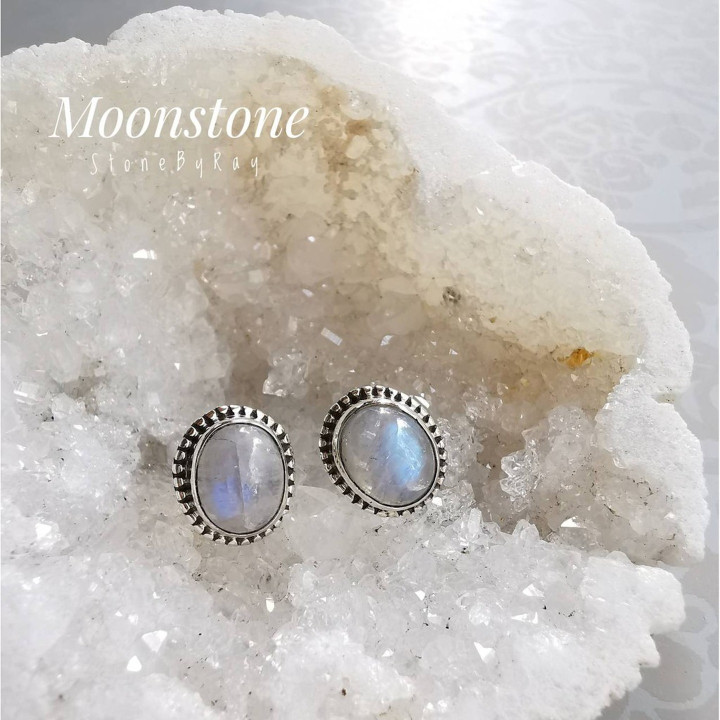 Moonstone Earrings | Elegant and Mystical Jewelry Gift
