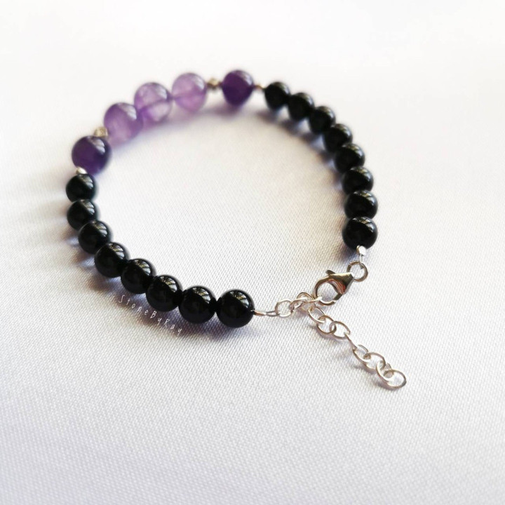 Amethyst and Onyx Bracelet | Spiritual Protection and Style