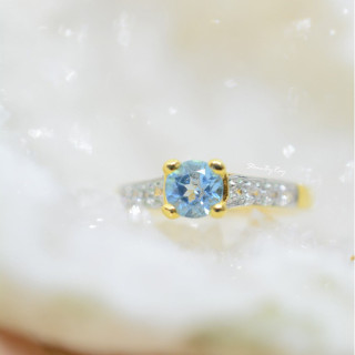Elegant Blue Topaz Silver Ring - Sterling 925 Jewelry