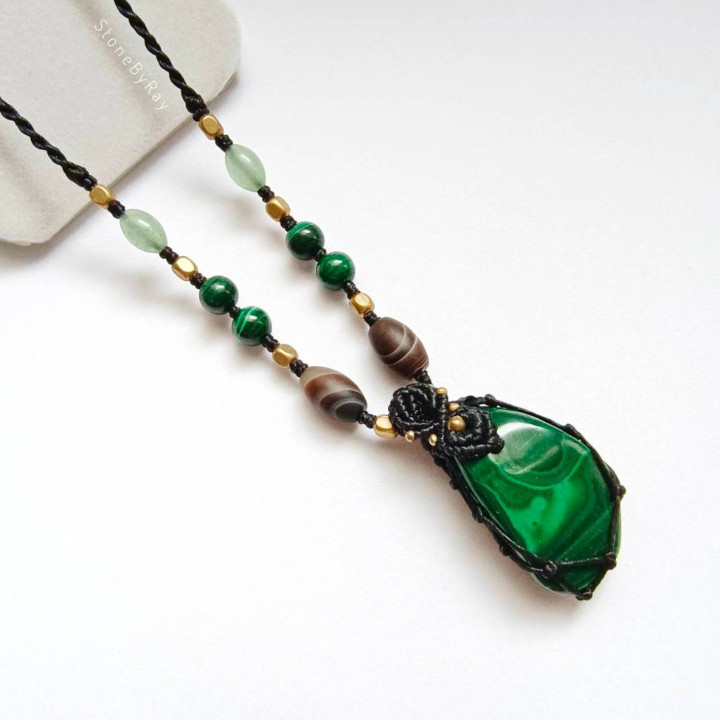 Malachite Stone Necklace - Boho Braided Rope Design