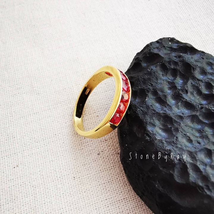Sparkling Orange Sapphire Sterling Silver Ring