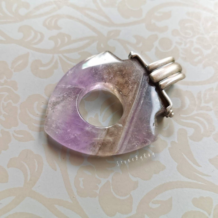 Amethyst Chevron Pendant | Silver Jewelry | Unique Design