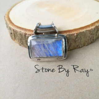 Moonstone Pendant | Silver Jewelry | Celestial Charm