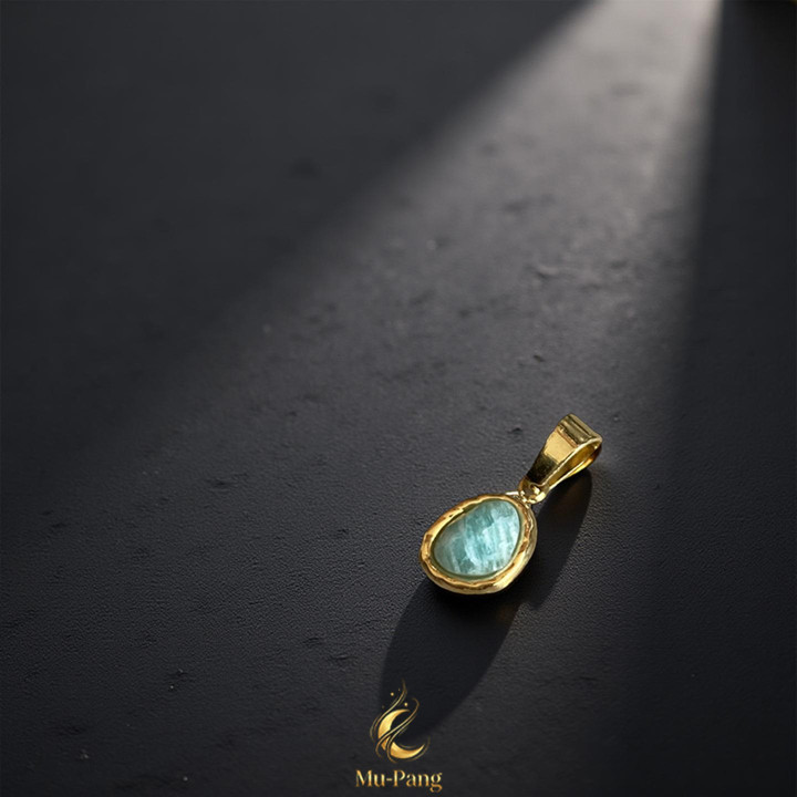 Amazonite Stone Pendant Necklace: Boost Luck and Fortune