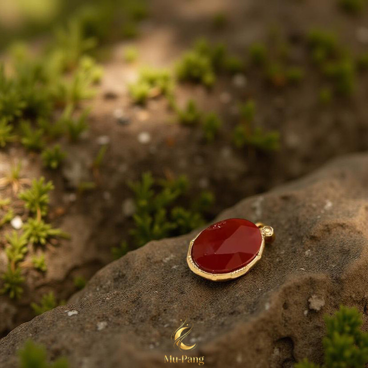 Carnelian Luck Amulet Necklace | Fortune Boosting Pendant