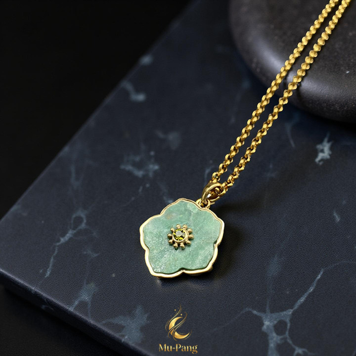 Jade Stone Pendant Necklace - Boost Luck and Fortune
