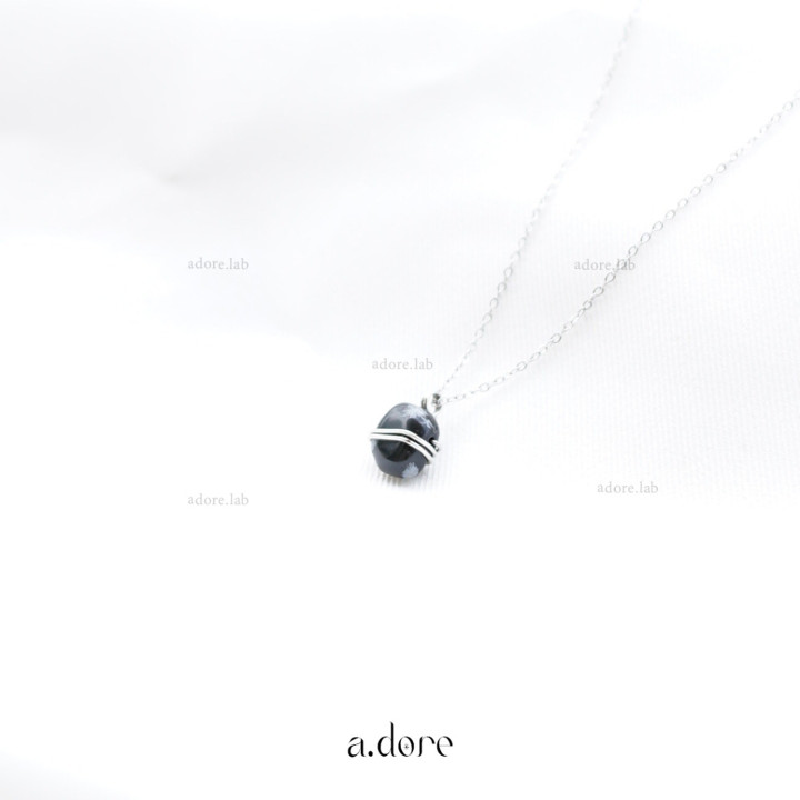 Handmade Snowflake Obsidian Lucky Stone Necklace