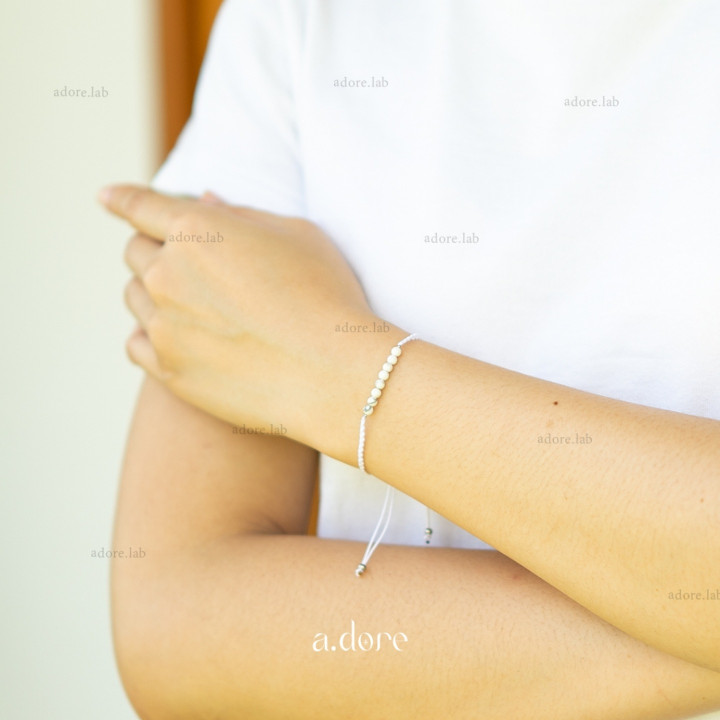 Lucky Howlite Stone Bracelet | Customizable and Natural