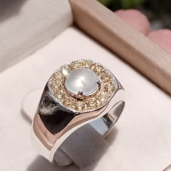 Genuine Burmese White Jade Ring | Size 58 | Sterling Silver