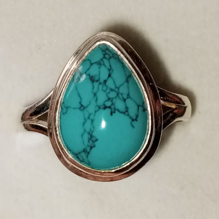 Anillo de turquesa auténtica en plata de ley