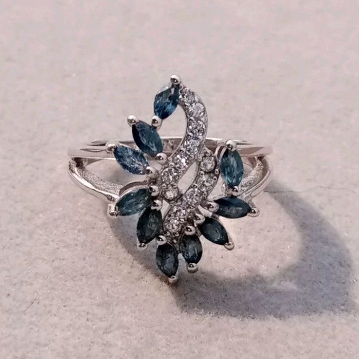 Vintage Siam Sapphire Ring in Sterling Silver - Size 52