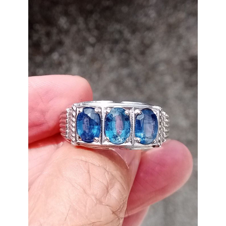 Raw Kyanite Ring in Sterling Silver - Size 63