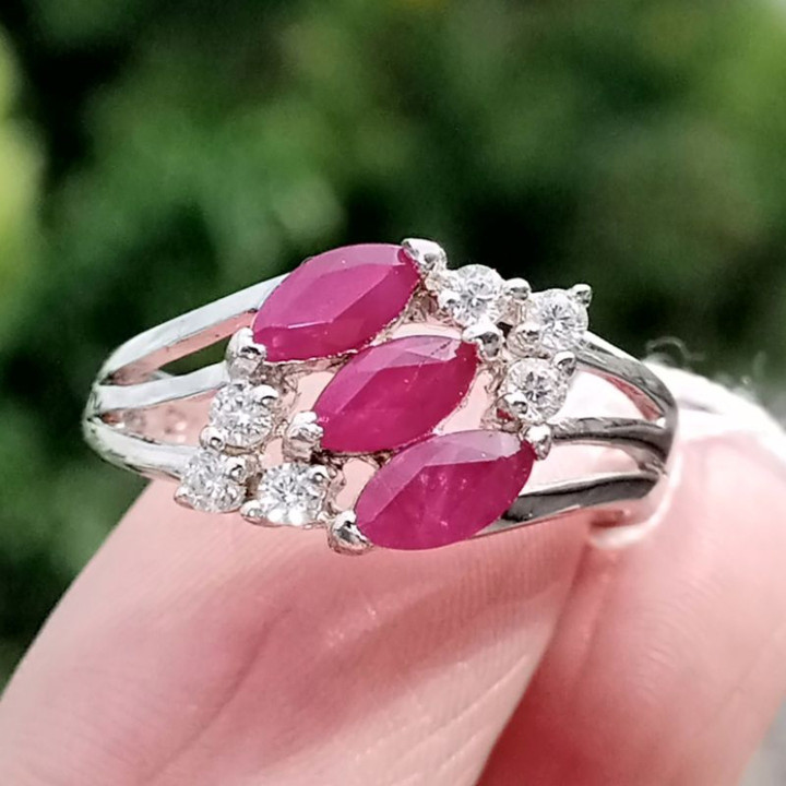 Vintage Burmese Ruby Ring in Sterling Silver (Size 52)