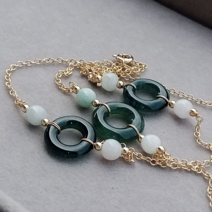 Pulsera de monedas de jade | Ajustable y elegante