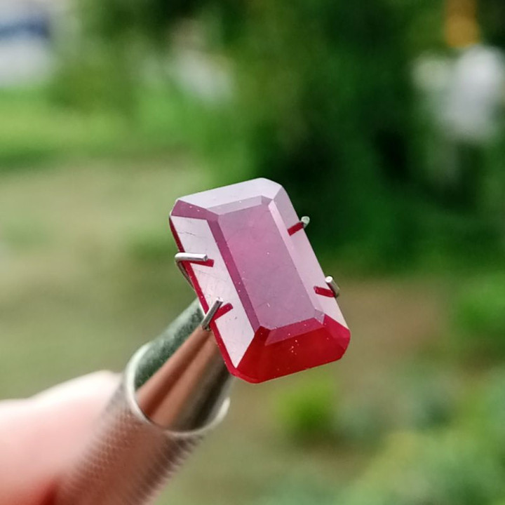 Certified Natural Octagon Ruby | 6.30ct GBL Certified