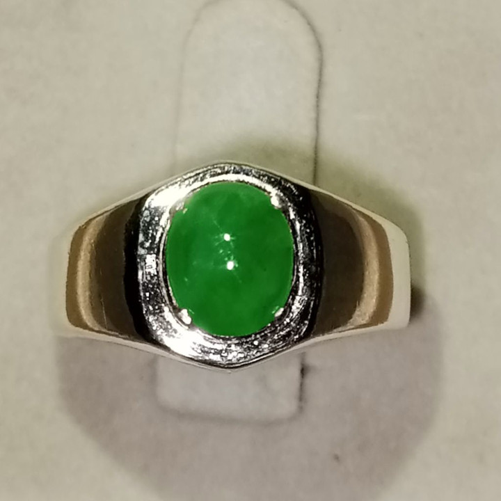 Ring aus natürlichem burmesischem Jade (Kasikorngrün) in Sterlingsilber