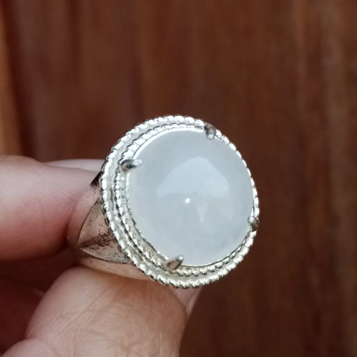 Authentischer burmesischer Jadeitring, Größe 55,5 (Typ A)