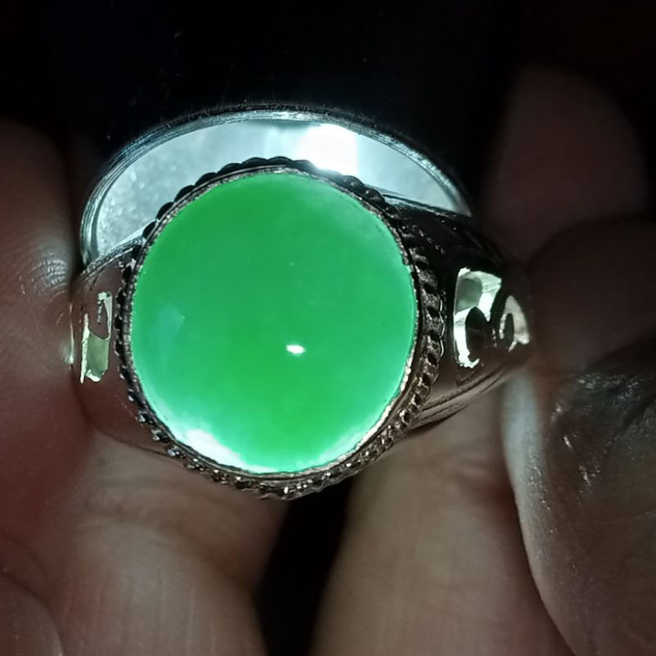 Genuine Burmese Jade Ring in 925 Sterling Silver