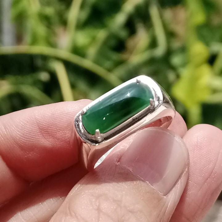 Genuine Burmese Jade Ring | 925 Sterling Silver Saddle Shaft