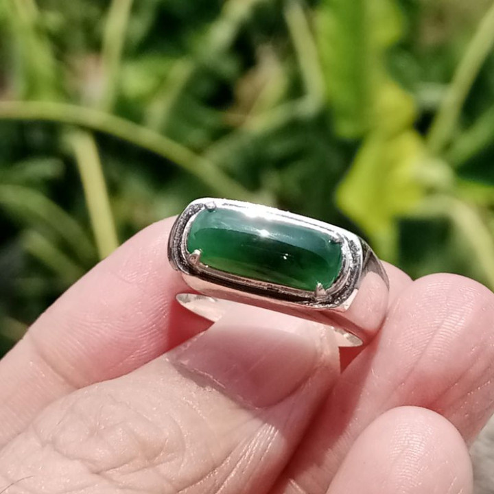 Genuine Burmese Jade Ring | 925 Sterling Silver Saddle Shaft