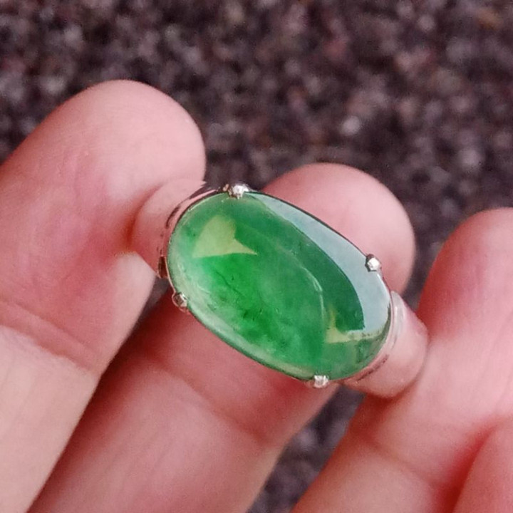 Natural Burmese Jade Ring in Sterling Silver