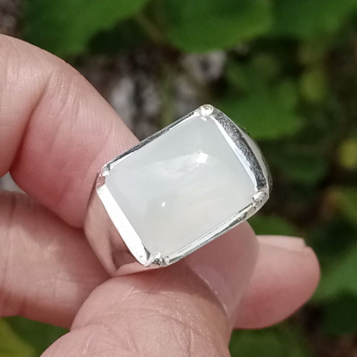 White Icy Jade Silver Ring | Size 59