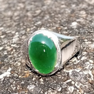 Genuine Burmese Jade Ring in Sterling Silver | Size 58