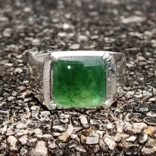 Stunning Genuine Burmese Jade Ring in Sterling Silver