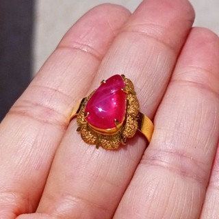 Gorgeous Natural Ruby Gemstone - 3.90ct, Teardrop Cut