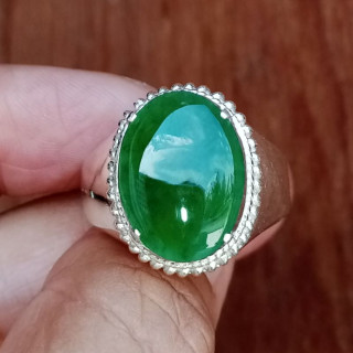 Burmese Jade Ring in Sterling Silver - Size 58/60