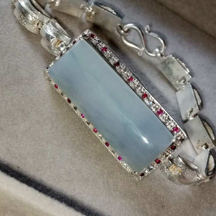 Genuine Burmese Jade Men's Bracelet - Stylish and Durable