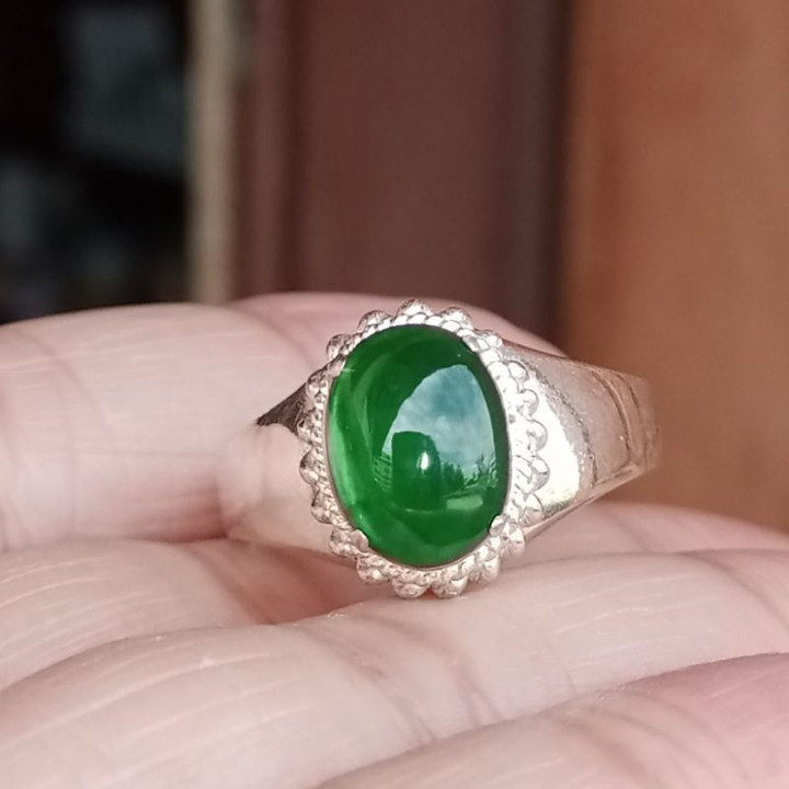 Anillo auténtico de jade birmano (Talla 59) - Plata de ley