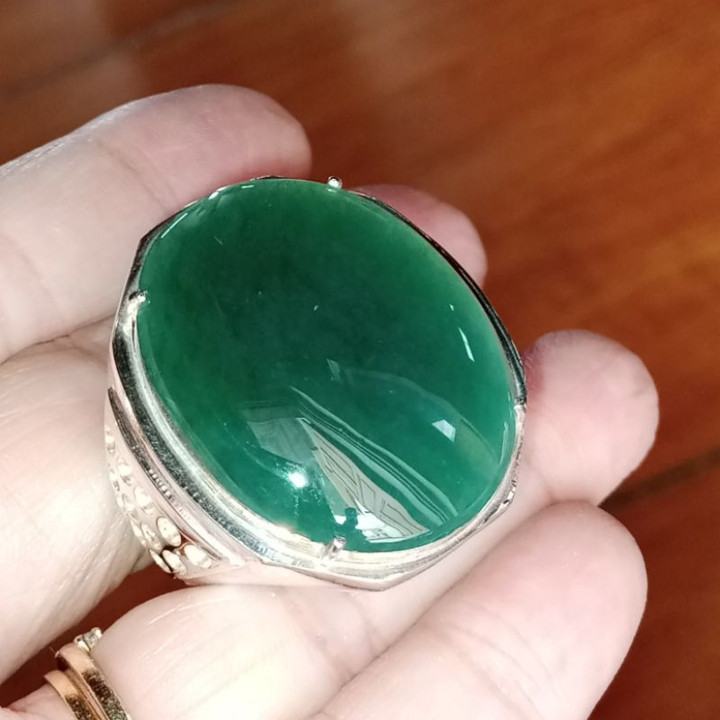 Genuine Burmese Jade Ring | Size 65 | Sterling Silver