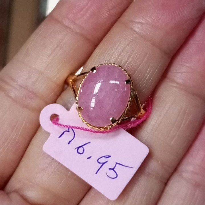 Burmese Ruby Gemstone - 6.96 Carat, Glassy Red