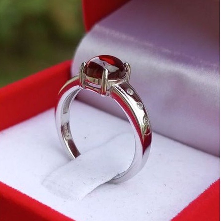 Genuine Garnet Ring | Size 52 | Cabochon Cut