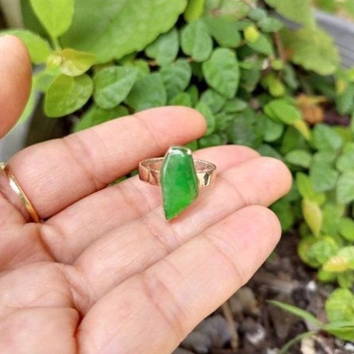 Genuine Burmese Jadeite Sterling Silver Ring (Size 55)