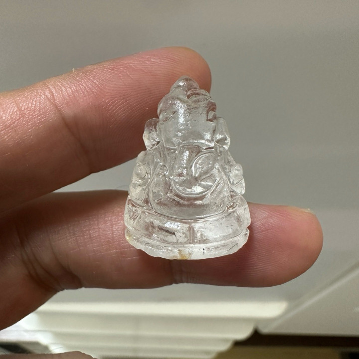Genuine Jade Ganesha Statue: Auspicious Gift and Souvenir