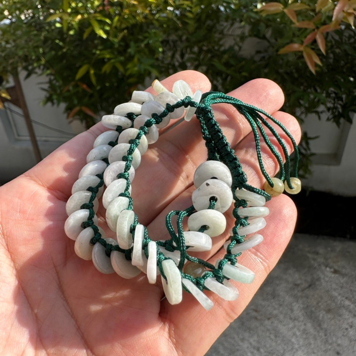 Pulsera trenzada de jade birmano - Auténtica y vibrante