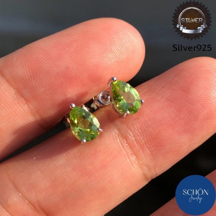 Peridot-Ohrringe aus Sterlingsilber | Schutz und Mut