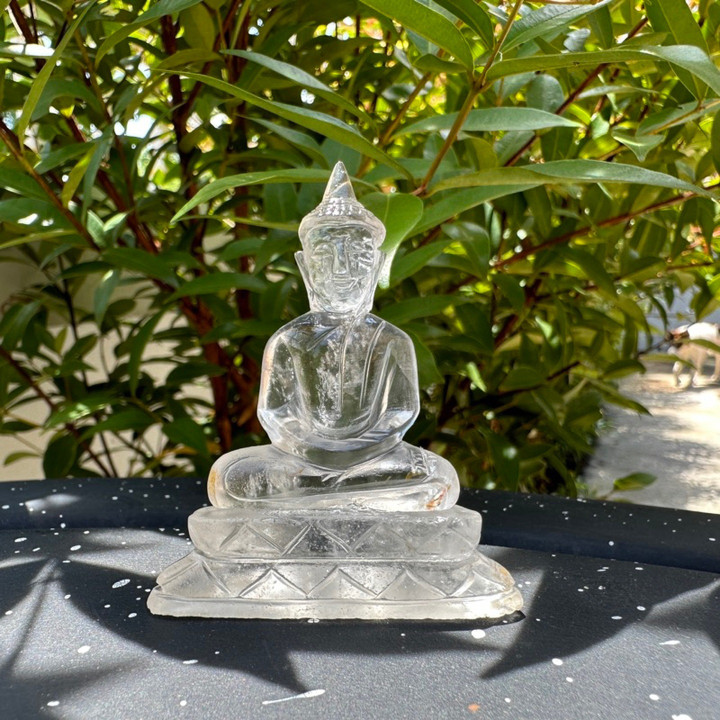 Emerald Buddha Amulet: Powerful Protection and Prosperity