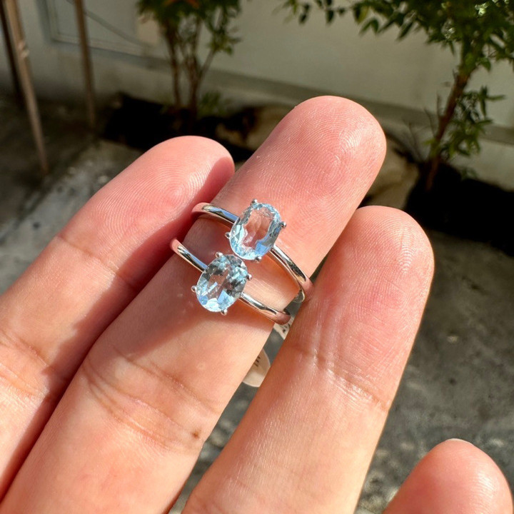Anillo de plata de ley con topacio auténtico (5x7 mm) Antideslustre
