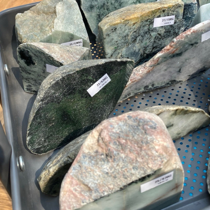 Genuine Raw Jade Chunks - Natural Display and Crafting Stones